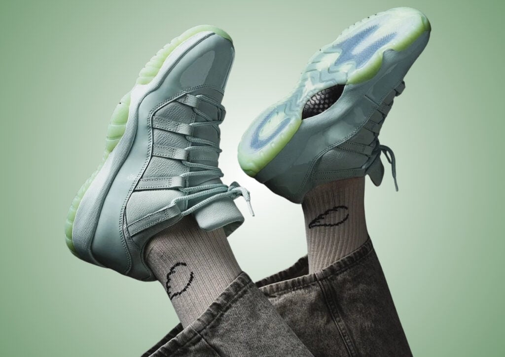 JAIDE Air Jordan 11 Low Fiberglass IW1882-300