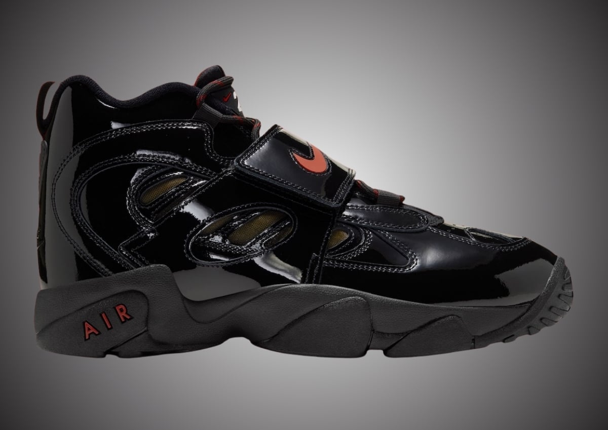 Nike Air Diamond Turf 2 Patent “Black Red” Releases November 2026