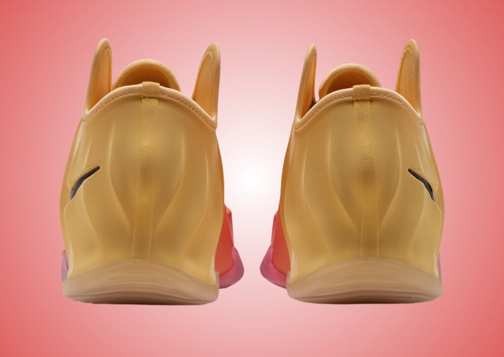 Nike GT Future Unseen Hours Peach Jam IX5229-700