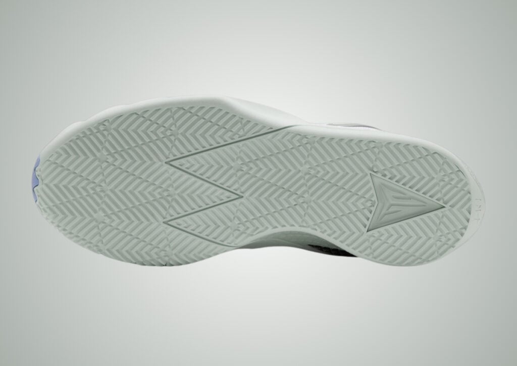 Nike Twelve Time White IM4164-101