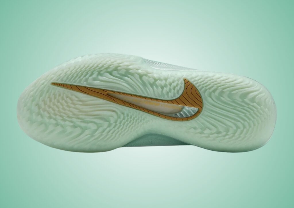 Victor Wembanyama Nike GT Cut 4 Statue of Liberty IW0737-300