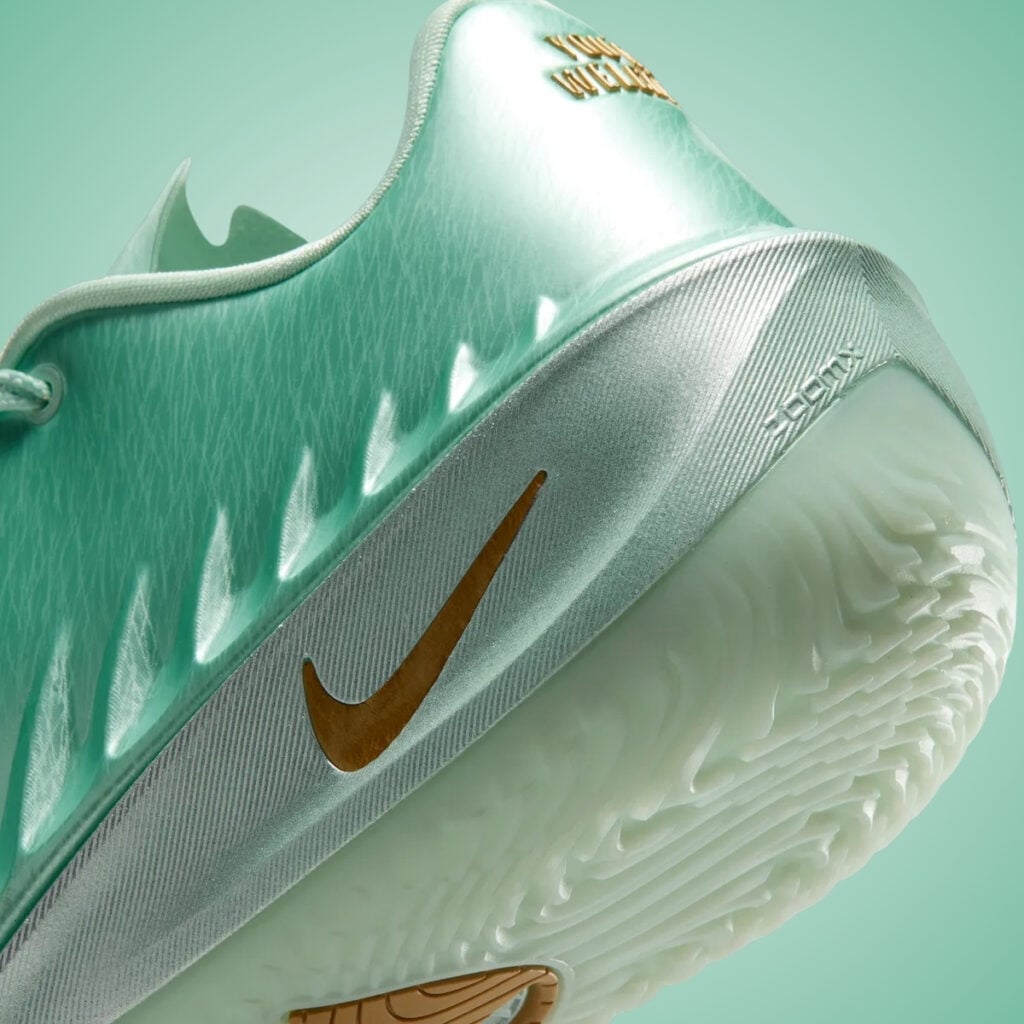 Victor Wembanyama Nike GT Cut 4 Statue of Liberty IW0737-300