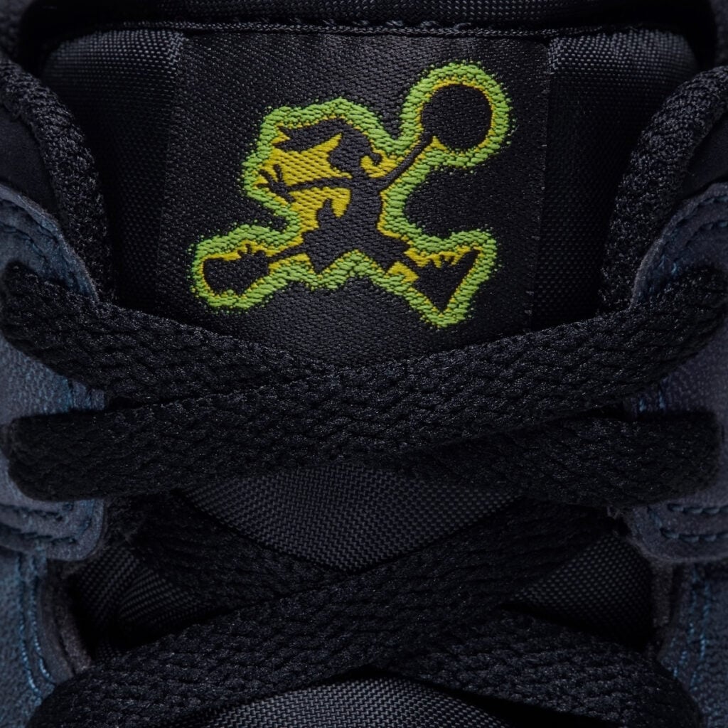 Air Jordan 1 Mid Space Jam 2026 IX6374-001