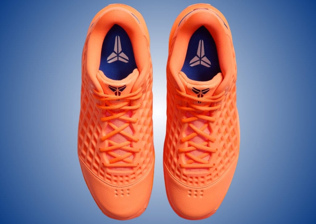 Jalen Brunson Nike Kobe 3 Low Arancia Total Orange JA7845-800