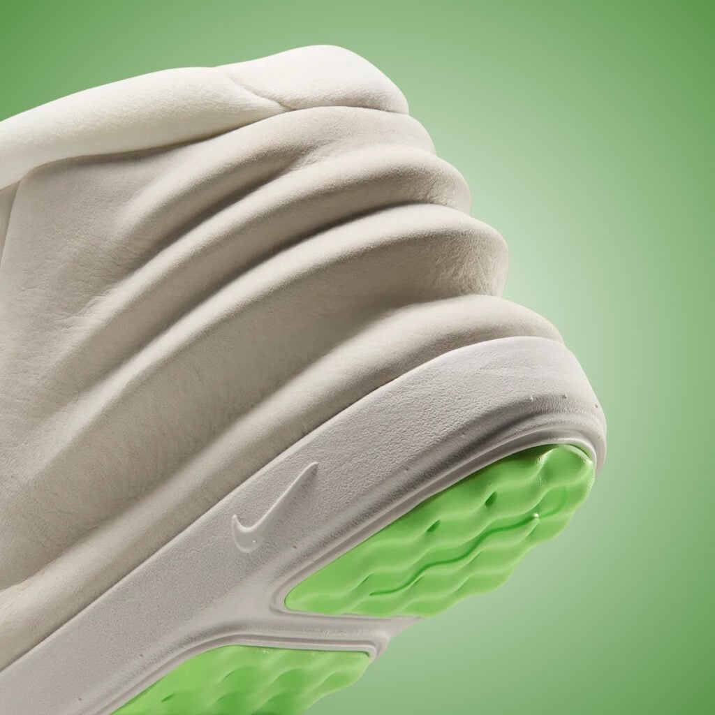 Nike 24.7 Boot Pale Ivory IR0451-100