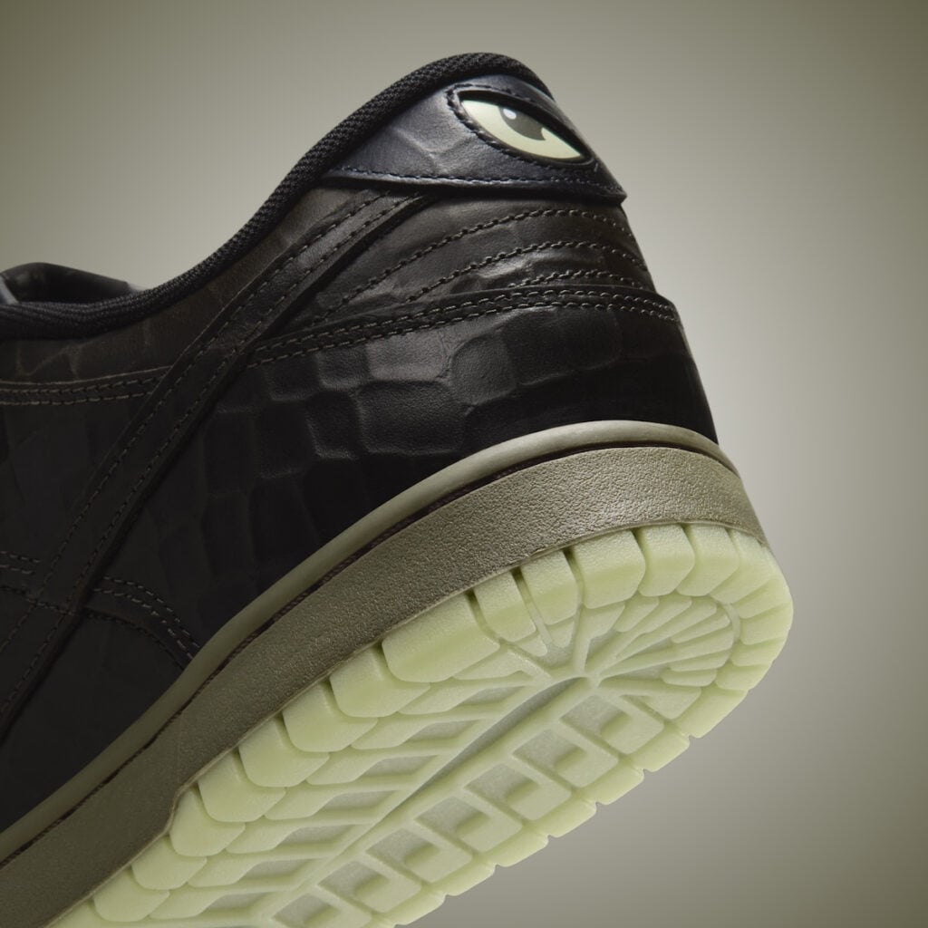 Nike Dunk Low Shibuya Halloween IX5169-300